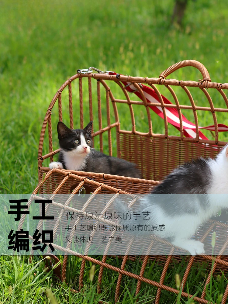 Extra-large cat cage portable outdoor rattan hollow cat bag four seasons universal cat litter strap with wheels moving.