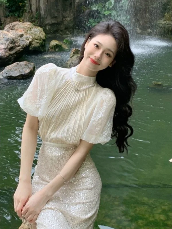 

plus Size 300 Pounds Elegant Lady Style Short Sleeve Embroidered Shirt Women's Loose Fit Summer Breathable Casual Fashion