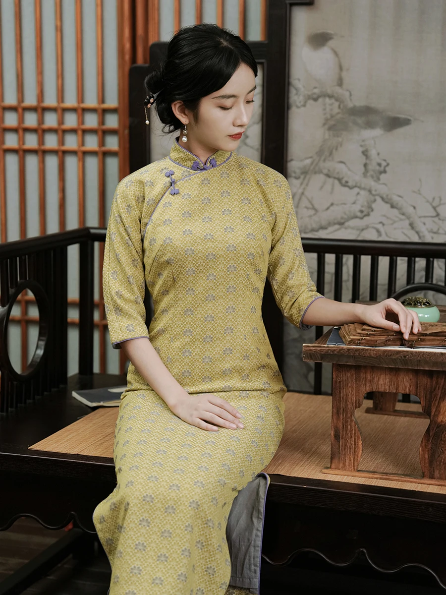 เสื้อโค้ท Momei รุ่นวินเทจสำหรับฤดูใบไม้ร่วงและฤดูหนาว ความยาวปานกลาง ทรงหกเหลี่ยม ซิปด้านข้าง พร้อมแถบตกแต่งลายดอกไม้ ผลิตจากผ้าโพลีเอสเตอร์ผสม