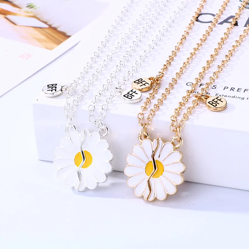 Lovecryst 2Pcs/set Small Daisy Flower Magnetic Simple Flower Drip Oil Best Friend Necklace BFF Friendship Jewelry Gifts for Kids