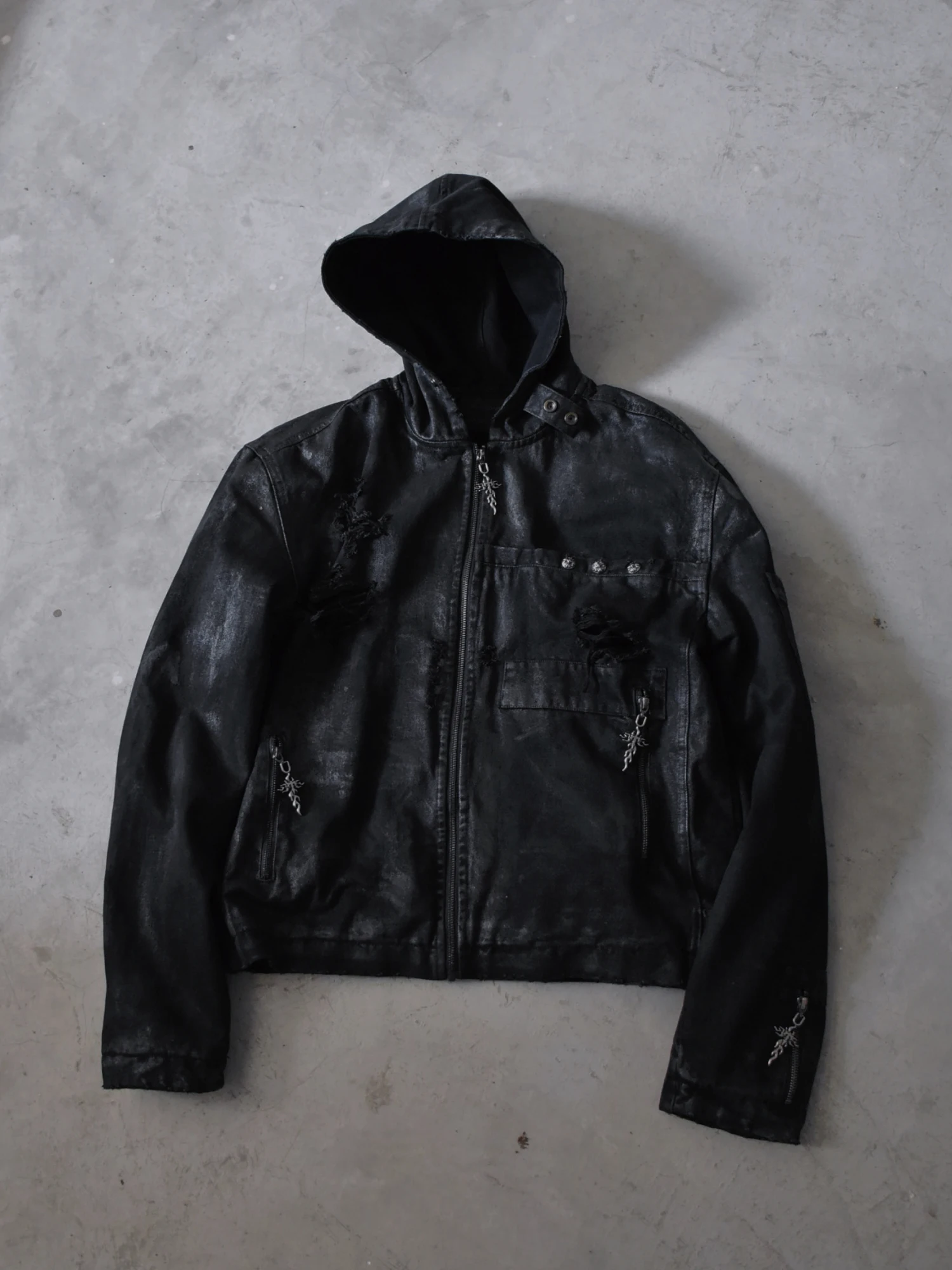 Handmade Wax Brushed Denim Jacket with Hood Tear Design Cotton Long Sleeve Short Coat for Men And Women Dark Style Zipper Clo...
