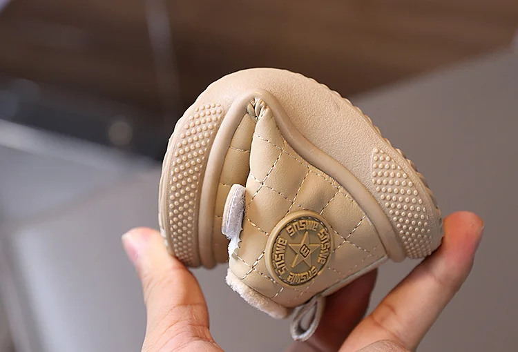 2026 Herbst Winter Kinderstiefel Warme Plüsch-Stiefel für Jungen und Mädchen Modische Kinder-Freizeitschuhe Jungen- und Mädchenstiefel für Kinder – Detail 18