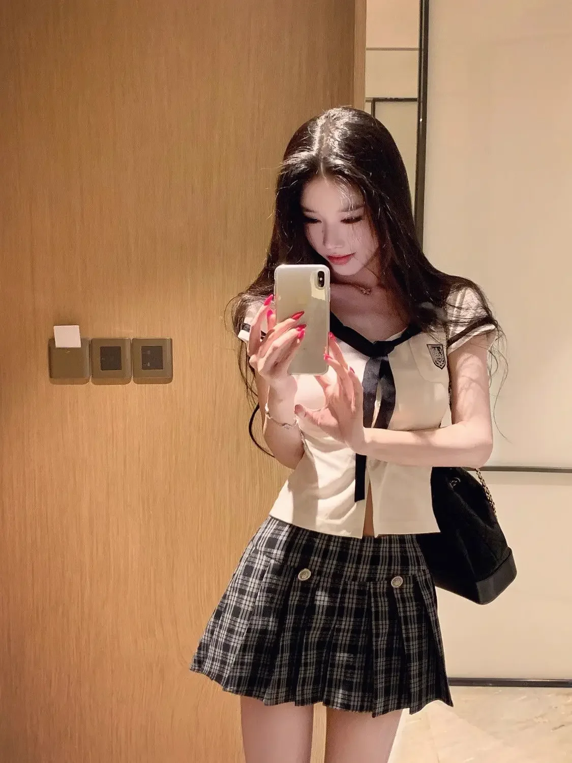 Set scolastico estivo in stile coreano per arte scolastica Set uniforme in due pezzi con gonna a pieghe blu scuro JK Set uniforme Jk a maniche corte alla moda