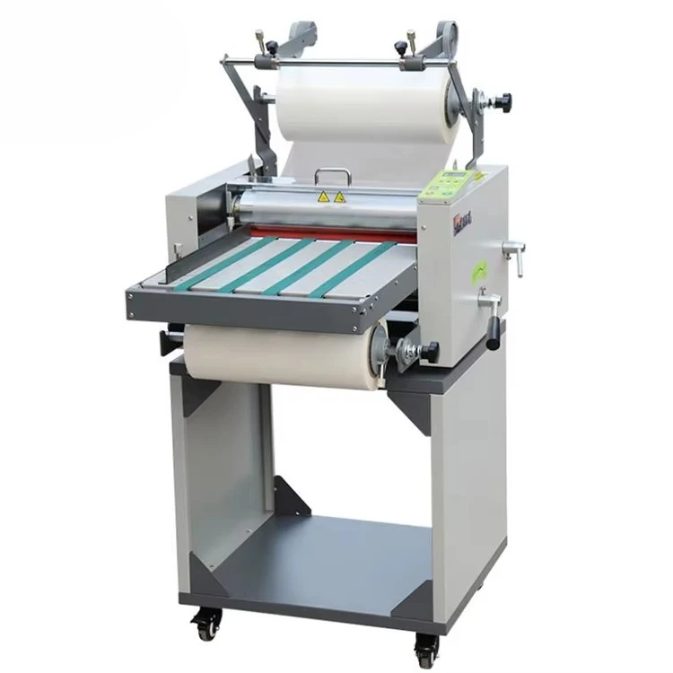 Picture 4: Machine Desktop Roller Hot LaminationHigh-efficiency Laminating