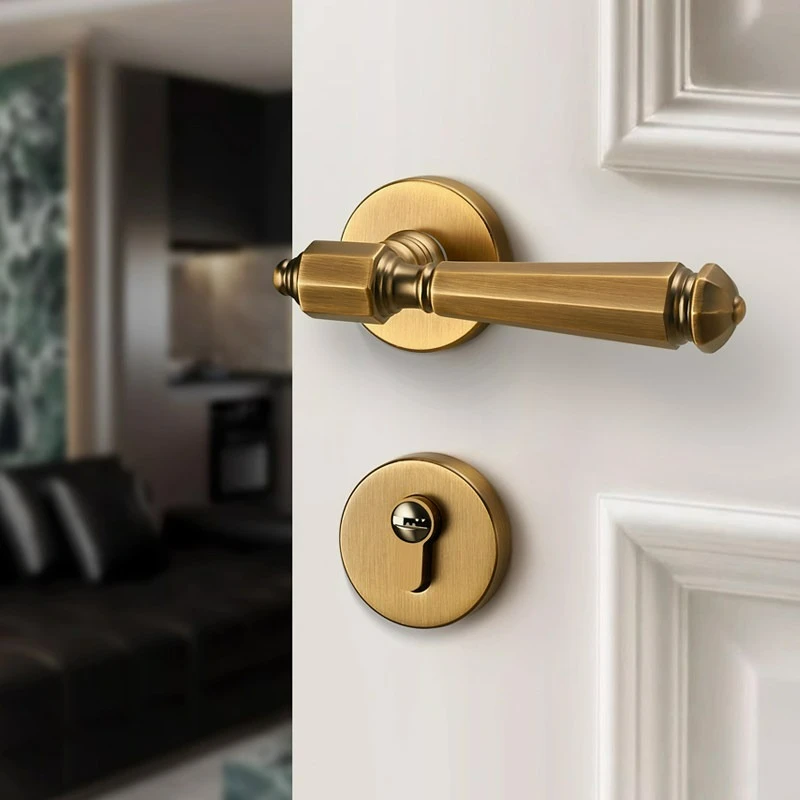 French Retro Bedroom with A Sense of Luxury Light Luxury, Magnetic Suction/silent, Antique Style, Split Handle, Wooden Door Lock