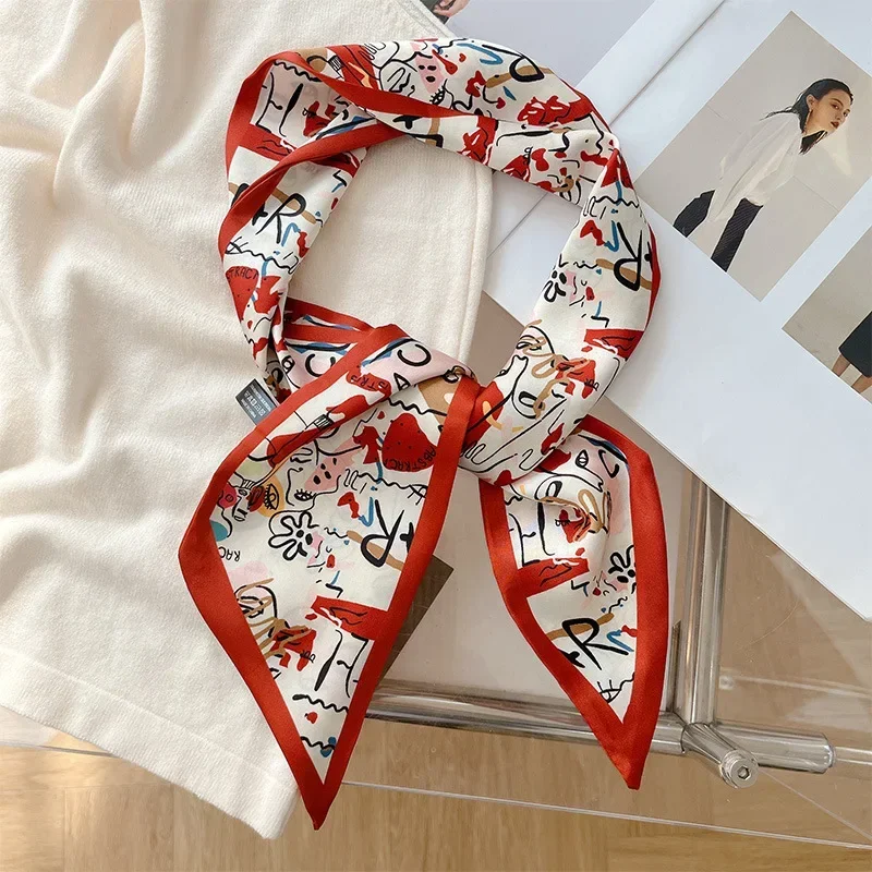 Рисунок 4 - Модный маленький шелковый шарф