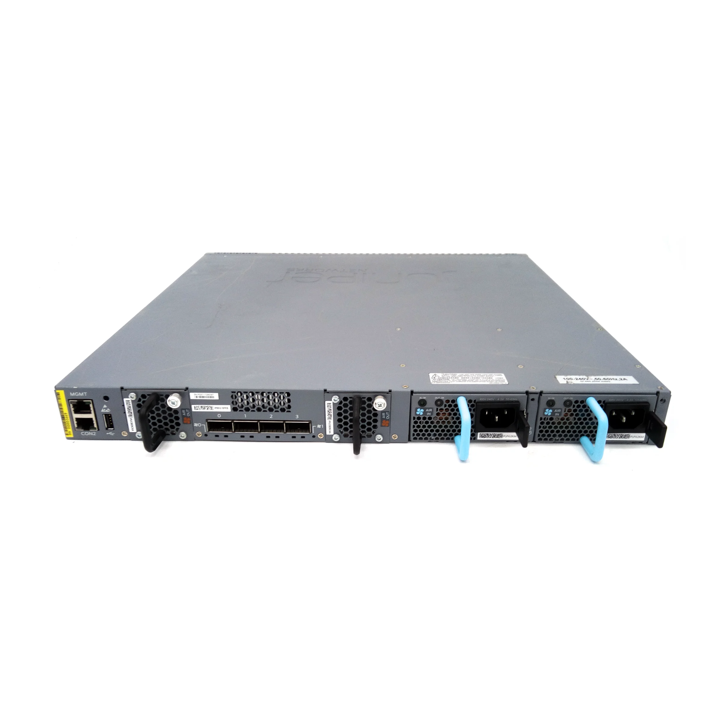 

Коммутаторы Enterprise EX4300-AFI EX4300-FAN EX4300-UM-BLNK с пустой лицевой панелью модуля Uplink