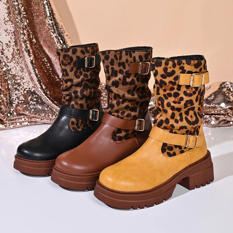Retro-style Women's 2026 New Leather Belt Buckle, Chunky Heel, Thick-soled Boots with Extra Height Inside.