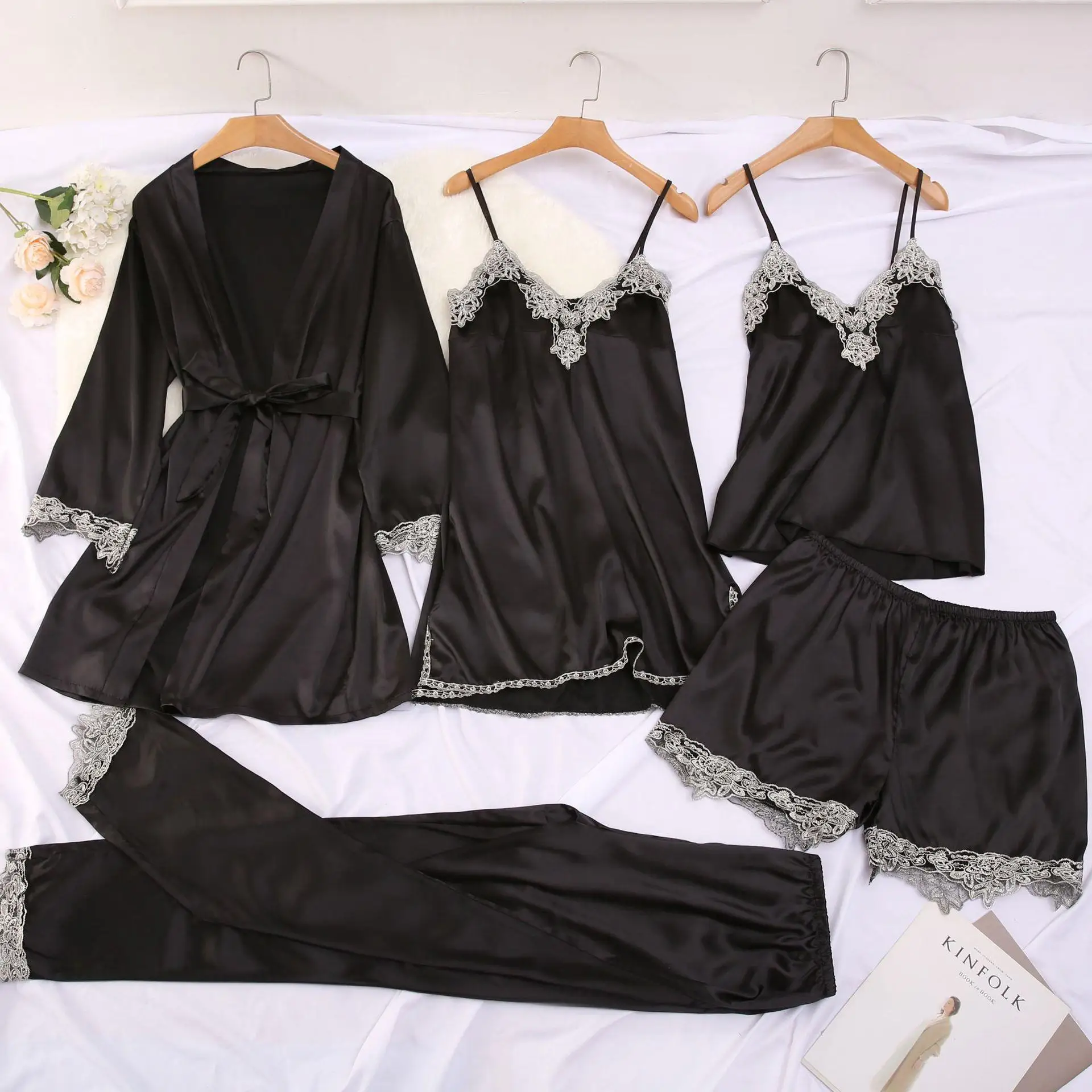 

Women's Home Clothes Pajamas Underwear Skirts Thin Autumn Season Male Gender No Brand Registered Trademark Bath Robe