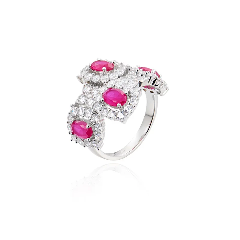 New Palace Platinum Plated Imitation Red Treasure Set in a Retro Luxury Style Ring for Women