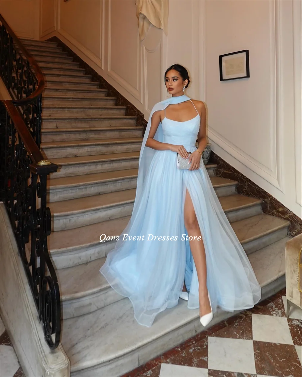 Qanz abito da ballo elegante blu cielo lungo una linea Tulle spacco laterale alto Spaghttti cinghie abiti per occasioni formali abito da festa di nozze