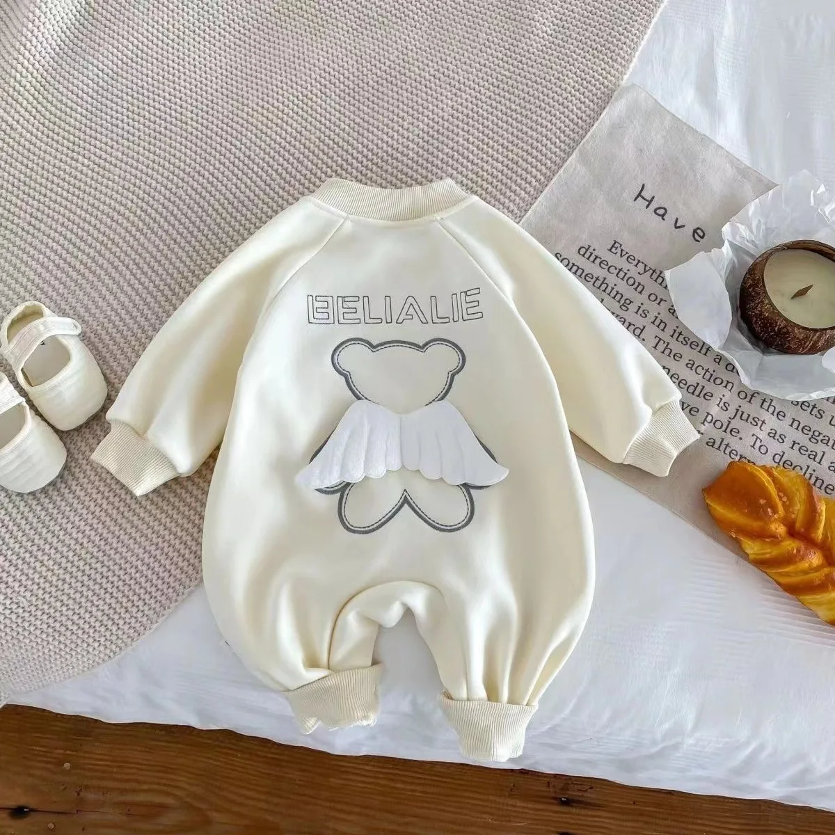 Somenie Baby long sleeved jumpsuit in spring and autumn with added fleece, super cute for male babies going out