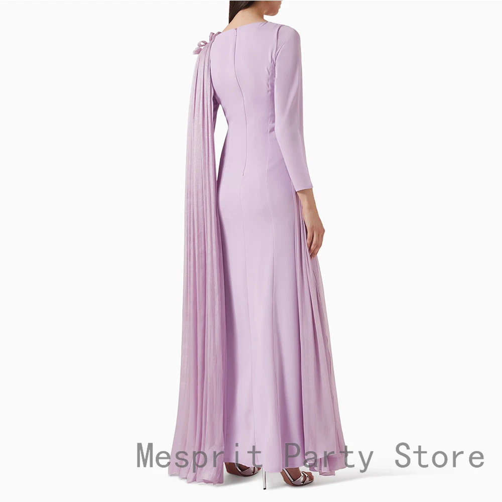 Maßgeschneidertes Etui-Abschlussballkleid, O-Ausschnitt, Abendkleid mit langen Ärmeln, formelles Hochzeitskleid, bodenlanges Saudi-Kleid mit Blumen