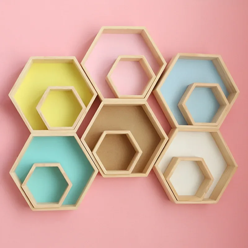 Hexagonal Wall Ornaments Storage Rack Wooden Decorative Shelf Storage Rack Crafts Ornaments Holder Wall Hanging Decoration