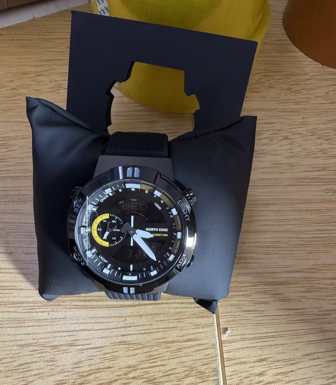 NORTH EDGE HORNET Men Digital Sports Watch 50M Waterproof Wristwatch Running Cycling World Time Speed Measuring Illuminator