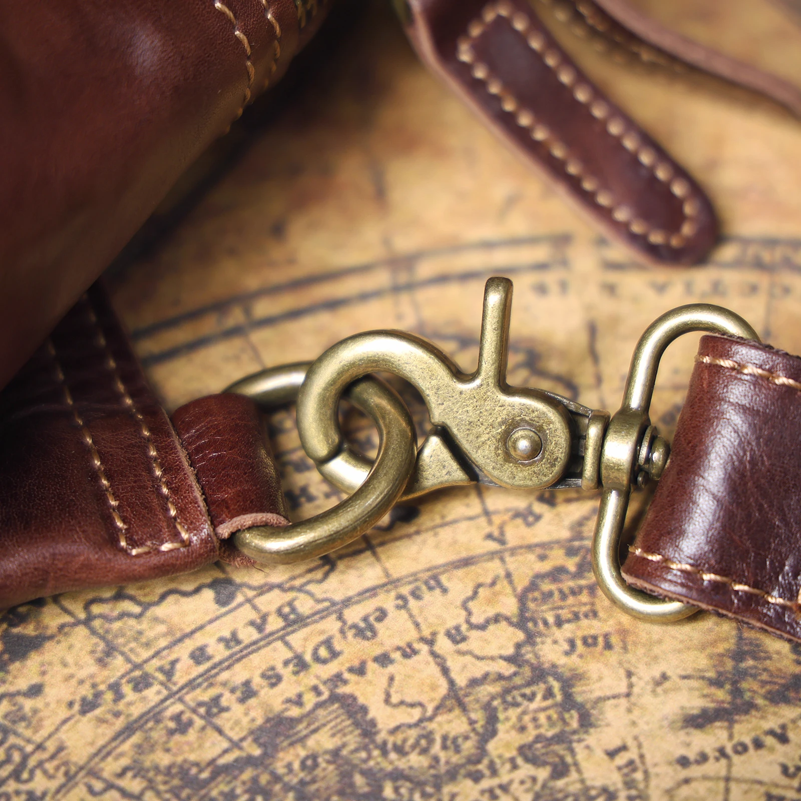Vintage Echtleder-Brusttasche für Herren, Vollnarbenleder-Umhängetasche, Tagesrucksack mit großer Kapazität – Detail 20
