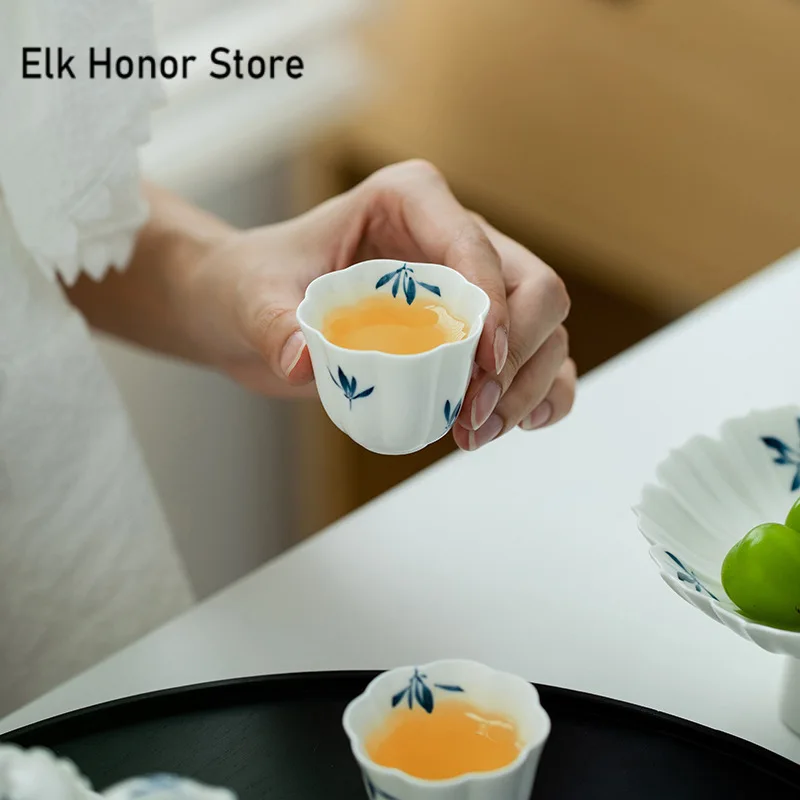 2pc/set Pure Hand-painted Butterfly Orchid Teacup White Porcelain Set of Cups Petal Smell Fragrance Cup Household Tea Items 38ml