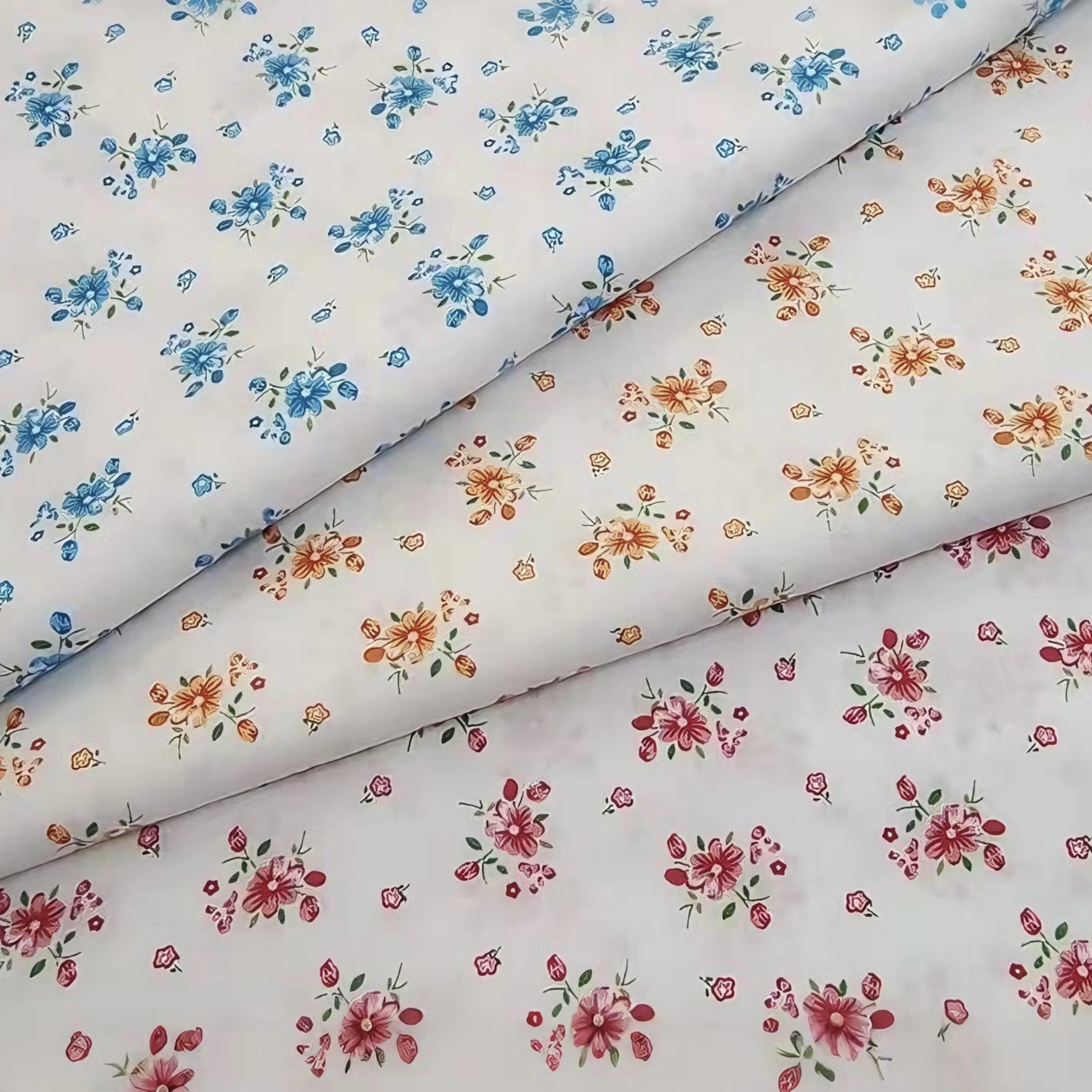 

Premium Delicate Floral Printed Fabric Charming Color Combinations Perfect for Garment Creation Home Textile & DIY Artworks
