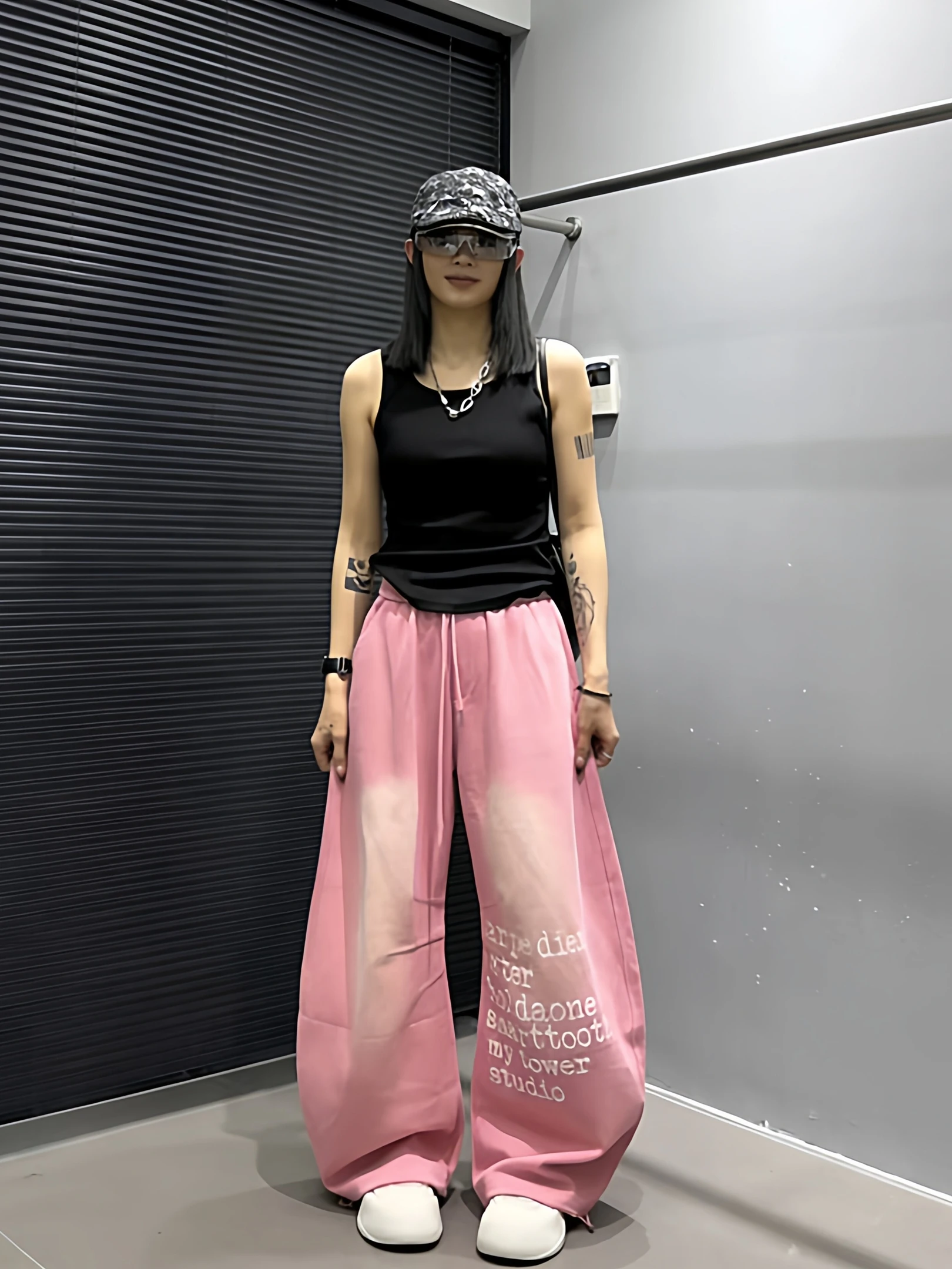 

Новые женские брюки-харланы на резинке для весны и лета: свободные, широкие, повседневные, винтажные, с эффектом похудения, длинные