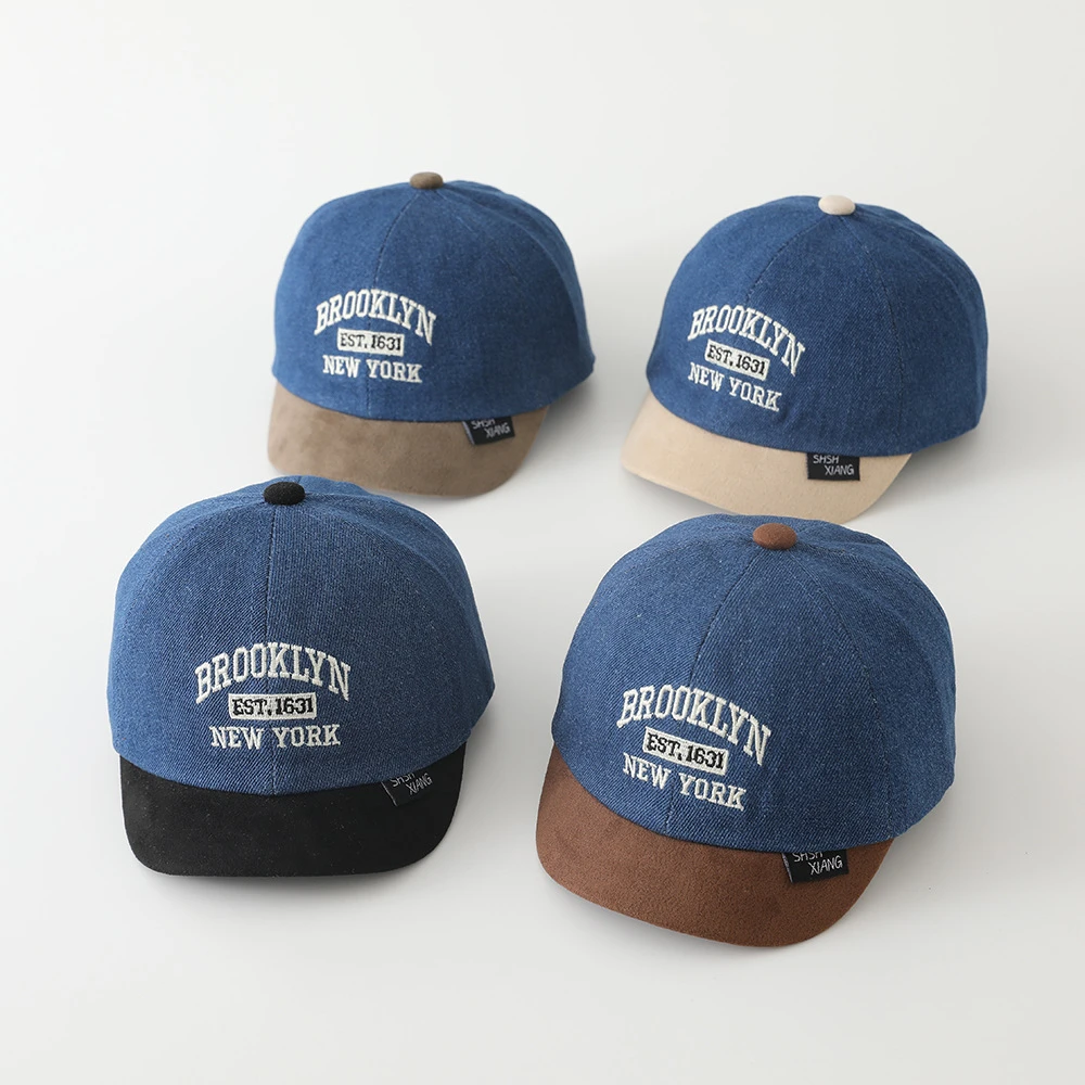 Koreanische Brief Gestickte Baby Mütze Herbst Kleinkind Jungen Mädchen Baumwolle Baseball Caps Einfarbig Kinder Einstellbare Schirmmütze