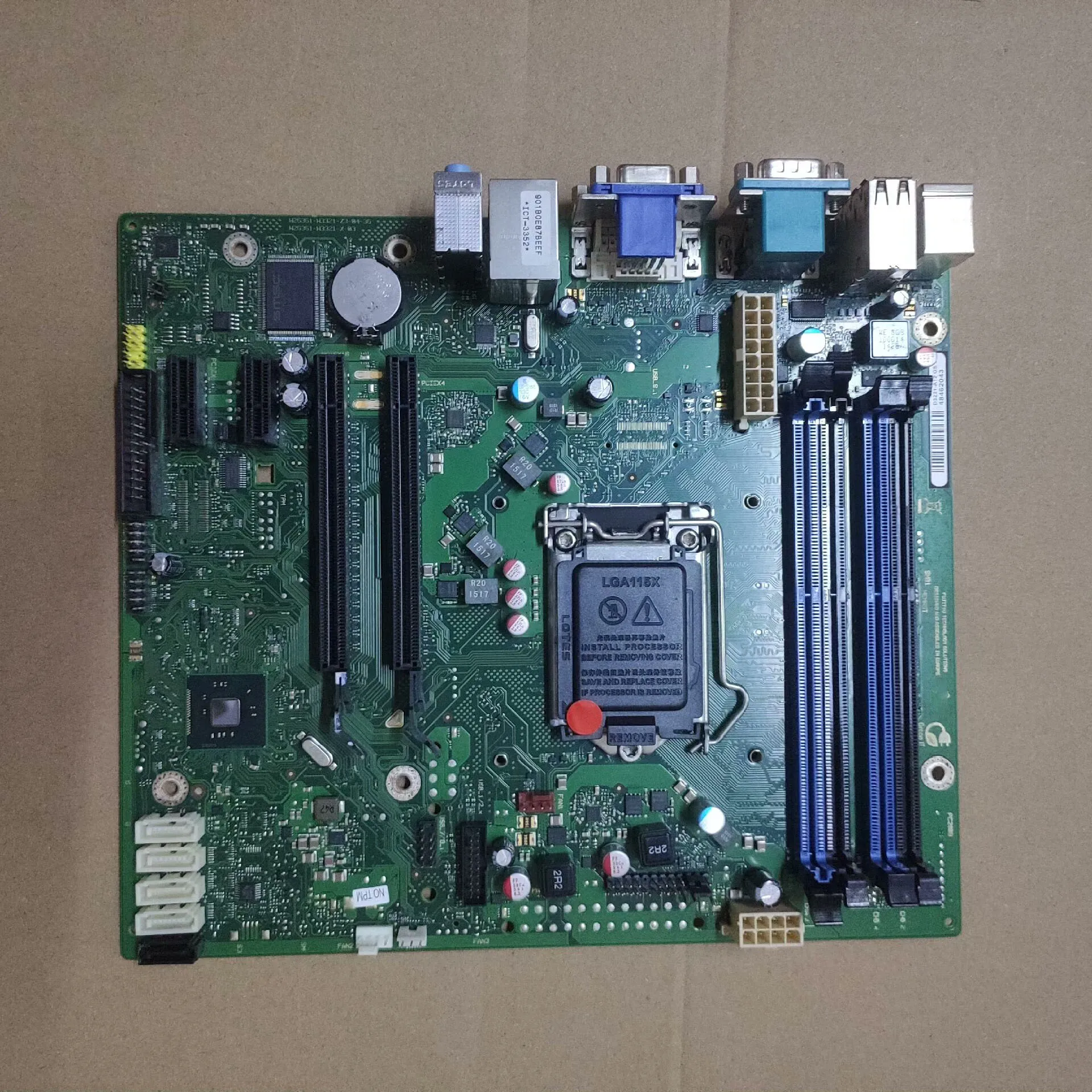 D3221-A12 GS 2 Placa-mãe industrial D3221-A12