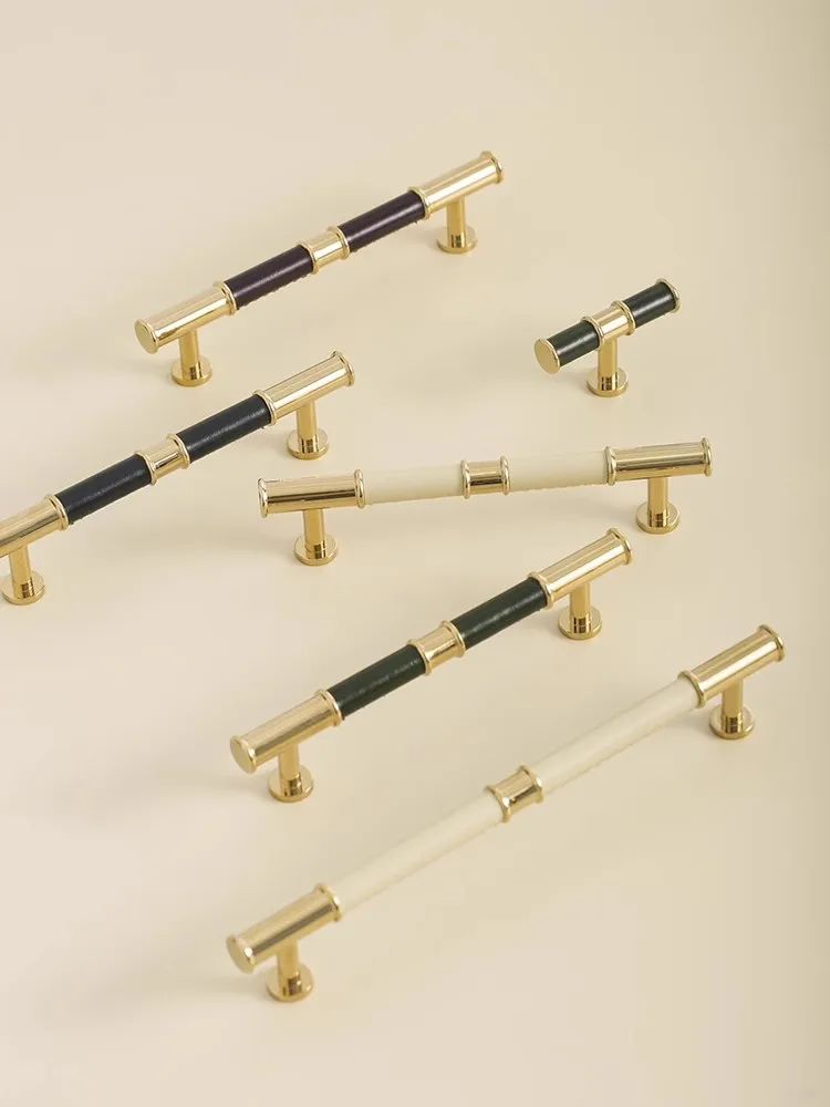 

Кожа с латунной Т-образной планкой, мебельные ручки, золотые ручки для ящиков, воловья кожа, ярко-золотые роскошные ручки для шкафа, ручки для комода