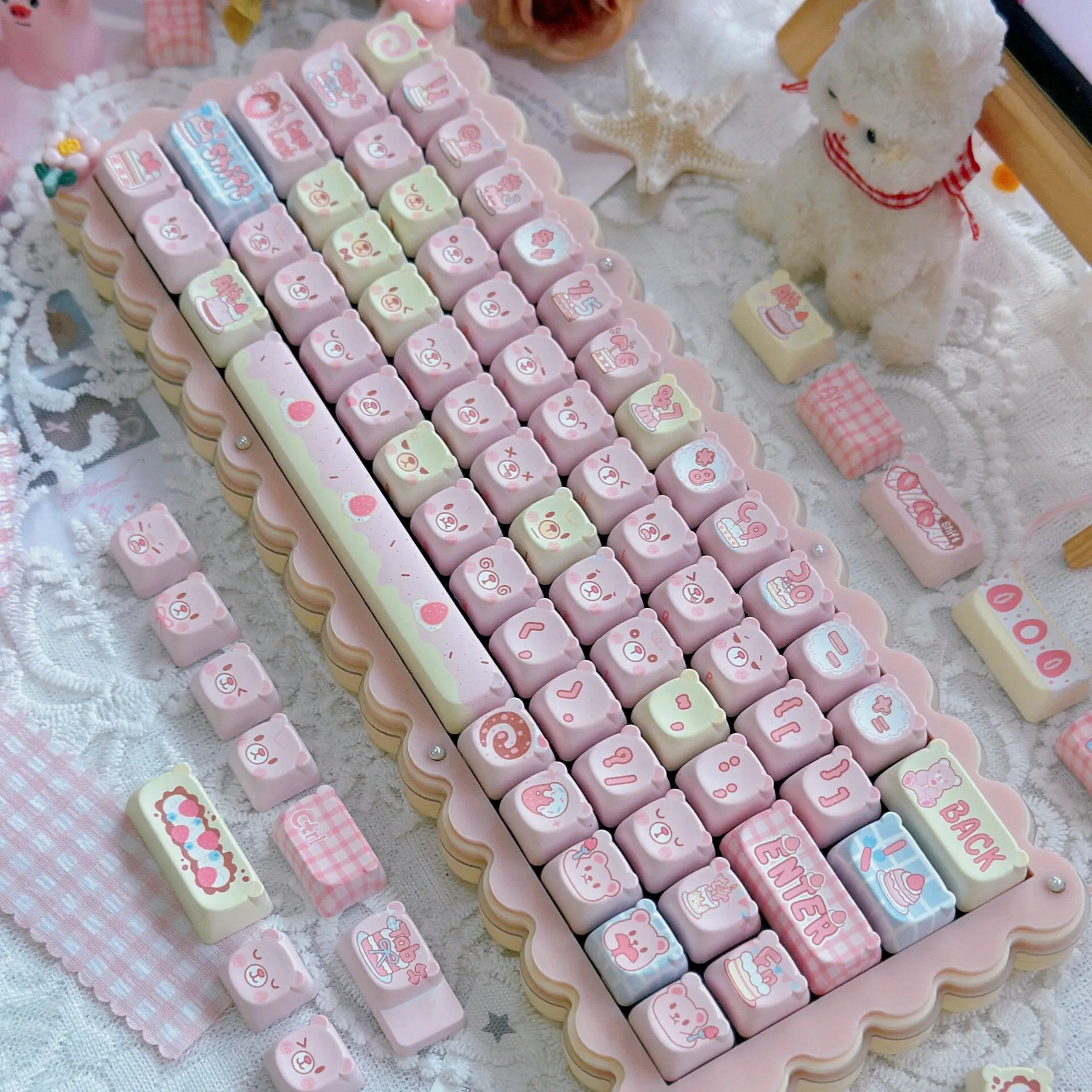 

Cute Kawaii Bear EAO keycap Pink Purple Expression Pbt For Diy Mechanical Keyboard Side Engraved Cute Cat Keycap Iso/Ansi Layout