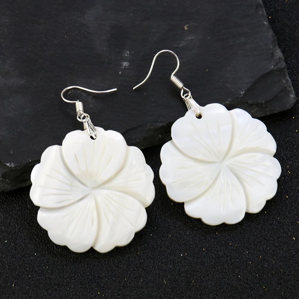 Natural White Shell Flower Mother of Pearl Earring Dangle MOP Cameo Ear Hook Round Party Dress Jewelry Accessory Finding Gift