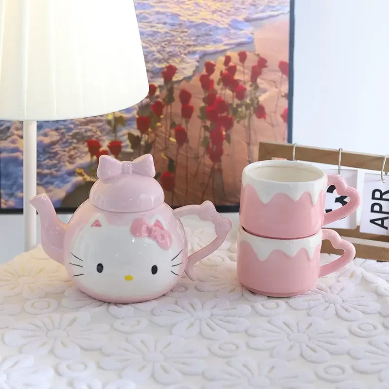 

Hello Kitty animated ceramic teapot set, high temperature resistance, large capacity, cartoon birthday gift, cute souvenir