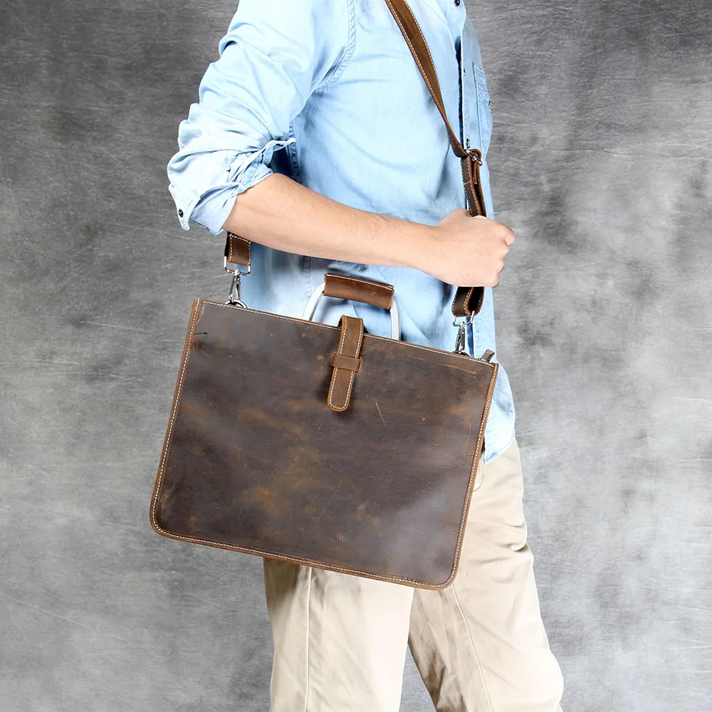 S.WORKER Schlichte Herrenhandtasche aus Vollnarbenleder | Klassische Herren-Aktentasche – Detail 6