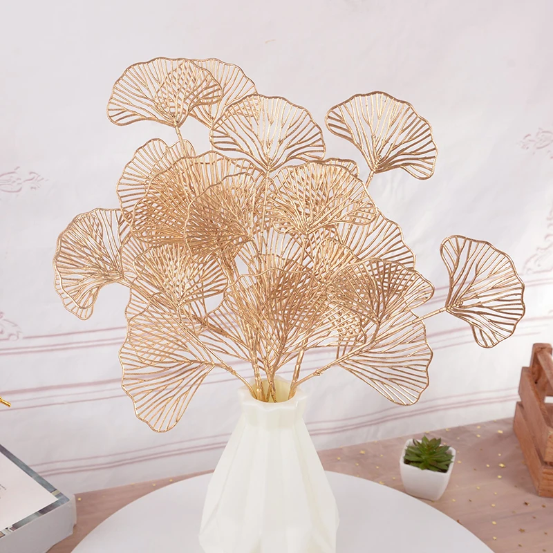 

Three-pronged Fan Leaf Netting Artificial Plants Gold Ginkgo Eucalyptus Leaves Branch for Wedding Flowers Arrangement Home Decor