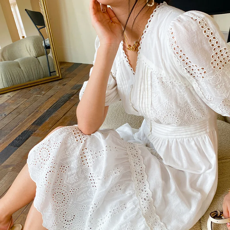 

Summer New Dress White Cotton Embroidered Midi Skirt French Style Design Temperament Lady Short Sleeve Nanyou Women's Clothing