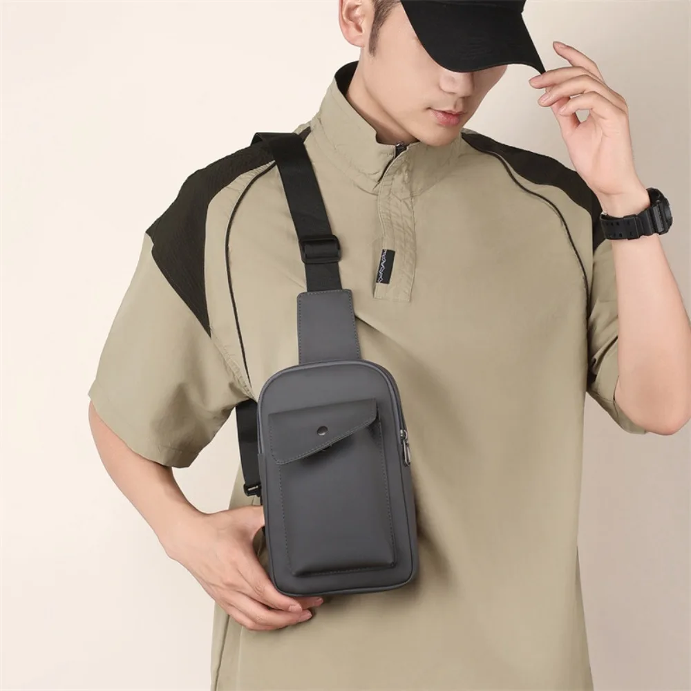 

Portable Large Capacity Male Chest Bag Casual Multifunctional Men Waist Bag Korean Style Crossbody Mobile Phone Bag Unisex