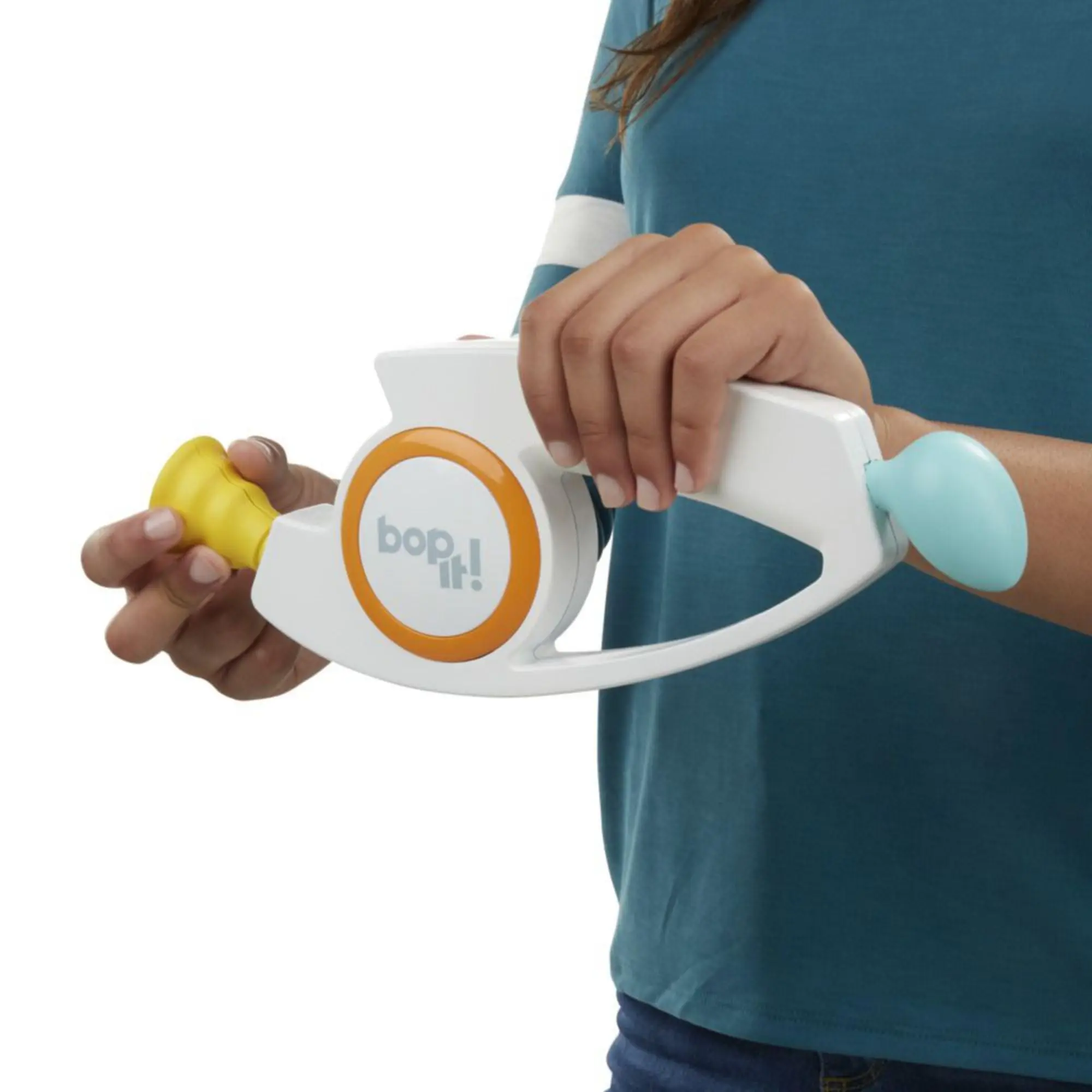 Oringinal Hasbro Gaming, Bop It, Blanco Juego de Destreza Electrónico para Niños de 8 Años en Adelante con Sonido, Juego de Mesa