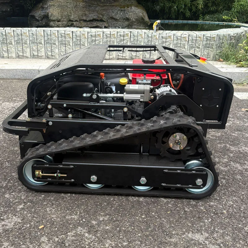 Customized Remote Control Tank Track Lawn Mower Industrial 4-Stroke Snow Removal Mower Snow Plow for DIY Snow Removal