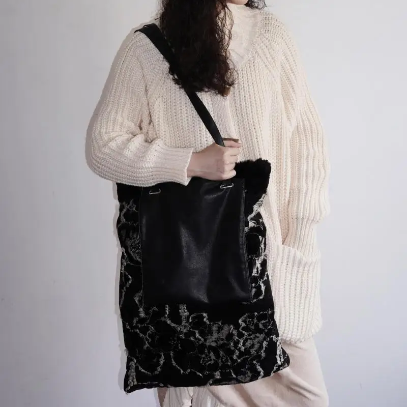 European / American Fashion High-end Personalized Original Pleated Vertical Square Space Cotton Shoulder Tote Bag For Women Tide