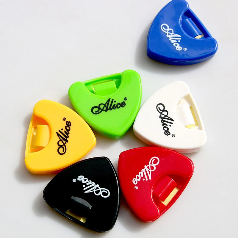 1PC Guitar Pick Holder Plastic Plectrum Case Mediator Quick Storage Self Adhesive Triangle Shape 37x40mm Random Color