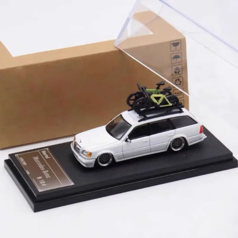 Mortal edycja limitowana 1:64 benz's E300 S124 E-Class crock Station Wagon Alloy Car Model Collection Display Ornament Toy Gift