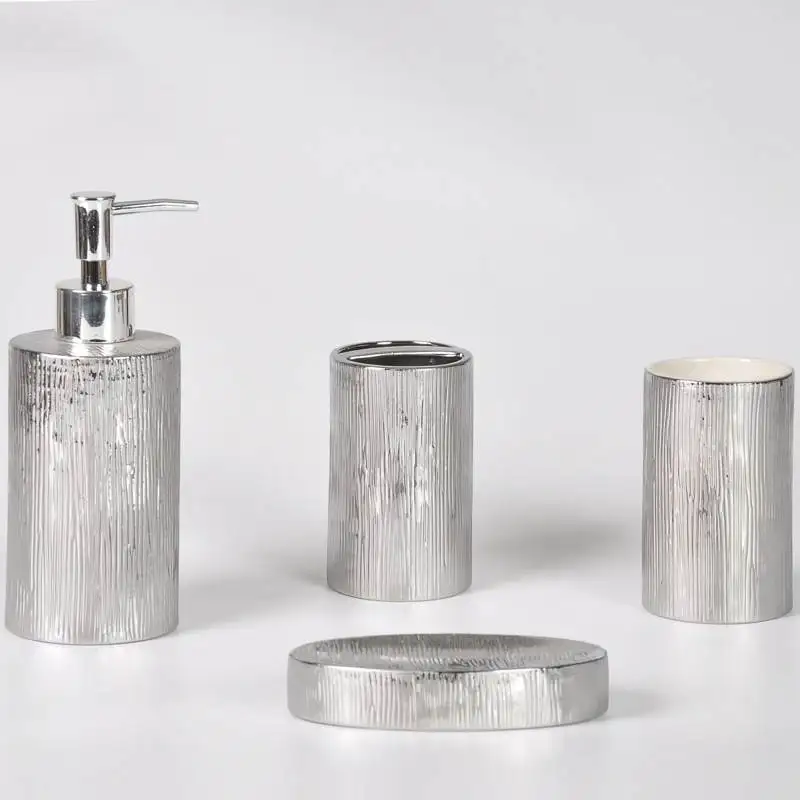 

Набор для ванной комнаты Nordic Luxury: серебряные керамические стаканы для зубных щеток и полоскания рта, комплект из двух предметов для детей, с возможностью индивидуализации