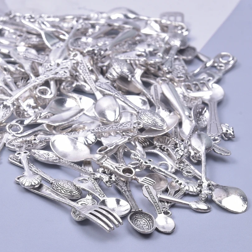 Vintage Tableware Spoon Charms Alloy Pendant For Necklace Jewelry Making Keychain Mix Antique Silver Color DIY Bulk Materials