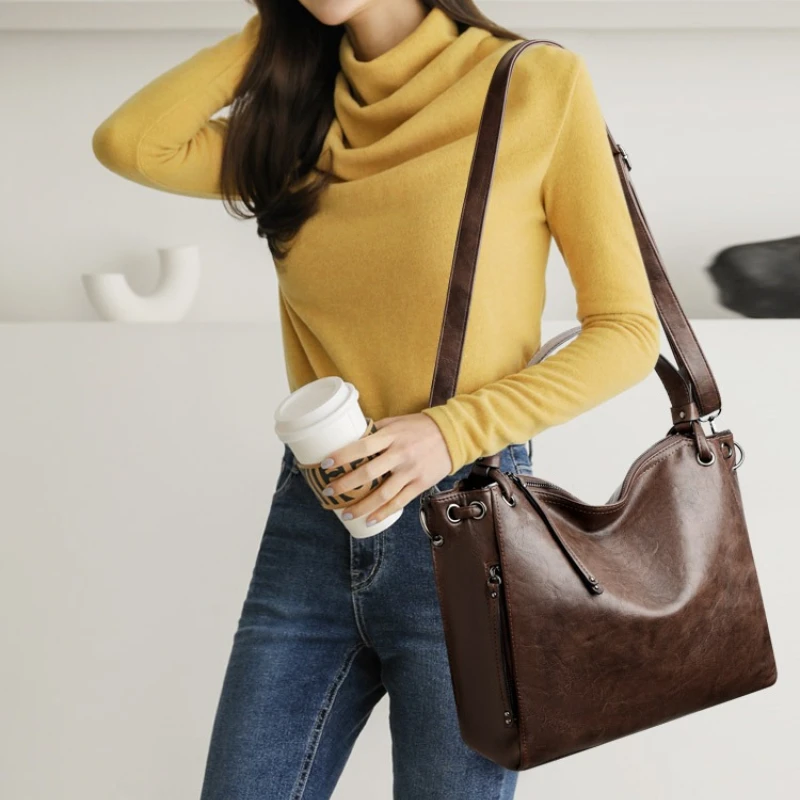 

Fashion PU Zipper Youth Large Capacity Shoulder & Crossbody Bags 2026 New Stylish Design Creative Versatile Handbags for Women