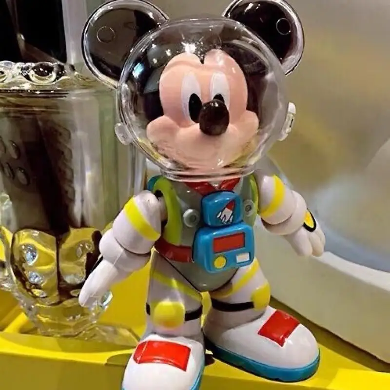 

Модный шлем Disney с Микки Маусом из мультфильма «Астронавт», доступный настольный игрушечный автомобиль, украшение интерьера, подарок на день рождения для пары