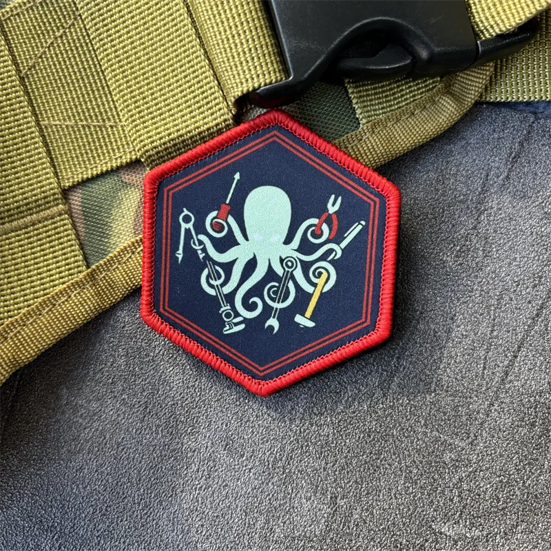 Parche táctico pulpo garras con MOLLE velcro para ropa y mochilas - imagen 5