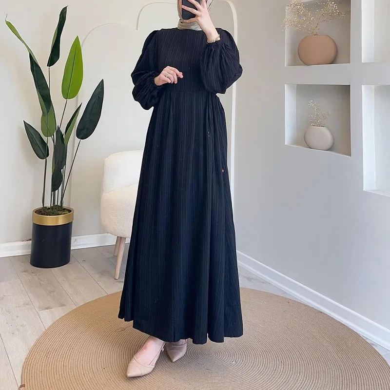 2025 Women's Autumn Muslim round Neck Lantern Sleeve Robe Elegant and Comfortable Dress W001