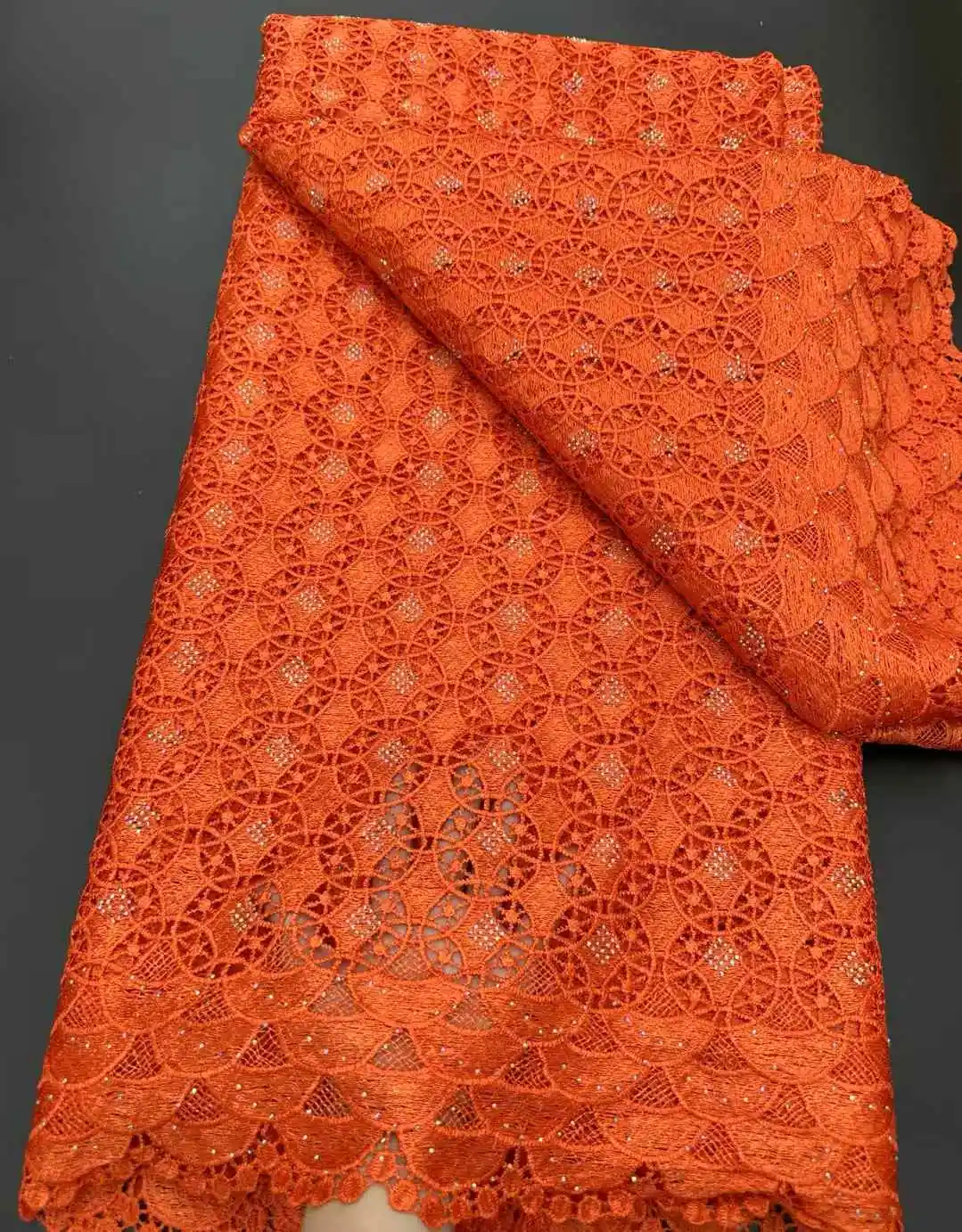 2025 고품질 아프리카 나이지리아 Tulle 레이스 패브릭 스톤 자수 프랑스어 Guipure 웨딩 파티 드레스 5 야드 DX