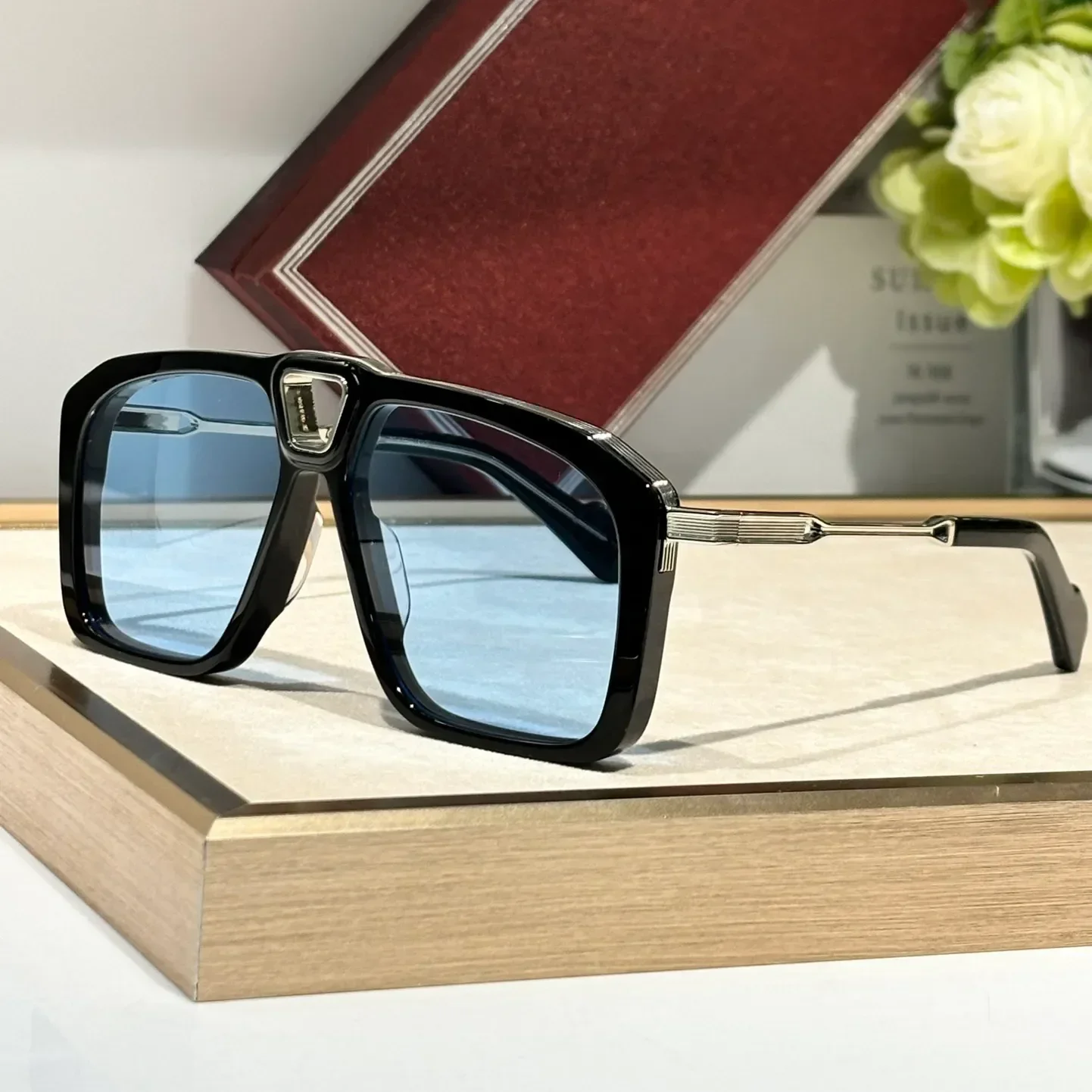 SAVOY Fashion Sunglasses For Women and Men Anti-Ultraviolet Retro Plate Full Frame Special design Glasses Random Box