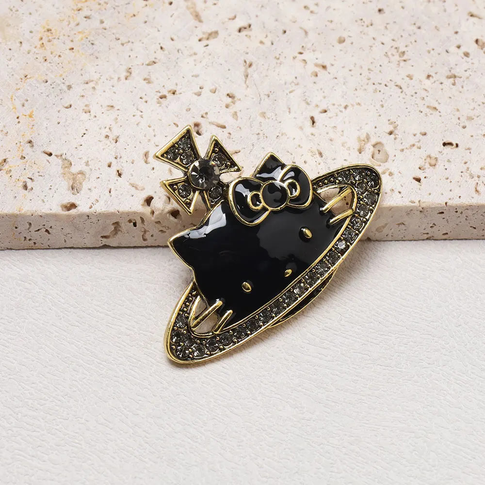 1PC 만화 키티 크리 에이 티브 브로치 Kawaii 토성 Kt 배지 핀 애니메이션 주변 장치 멋진 소녀 장식 휴일 선물