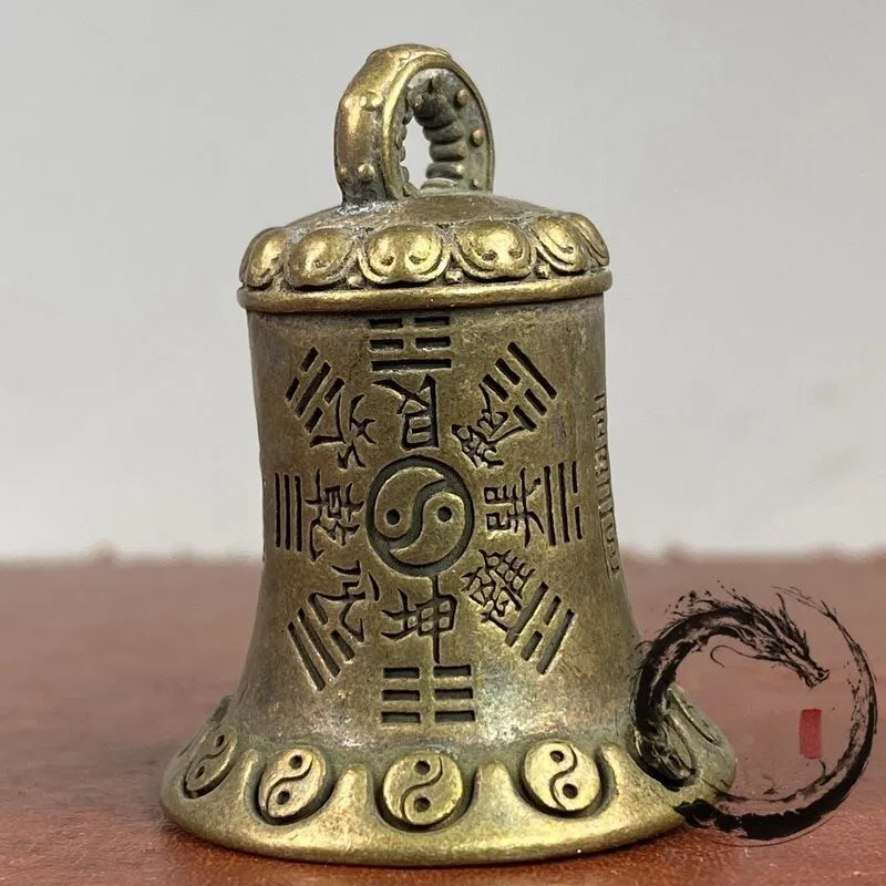 Brass coated pulp Zhang Tianshi retro bell gossip feng shui copper bell retro rattle pendant accessories antique collection