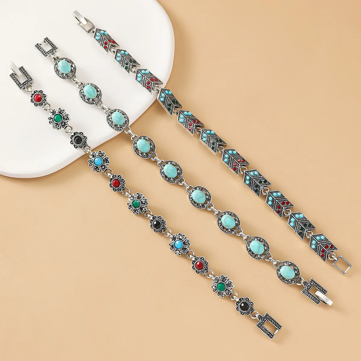 European and American cross-border women's fashionable retro colored turquoise chain bracelet, birthday party gift for girls