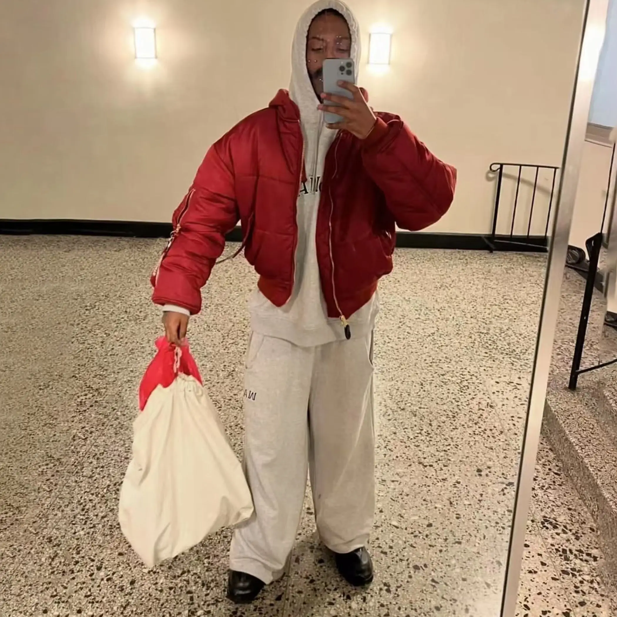 

Спортивный костюм NIGO, спортивный костюм, свободные хлопковые мужские и женские весенне-осенние повседневные толстовки с капюшоном, спортивные штаны Ngvp # nigo1746